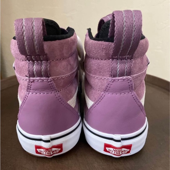 New Vans MTEf Women’s High Top Vans - Picture 8 of 10